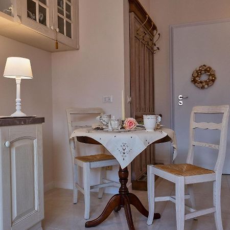 Ave Home Луино Екстериор снимка