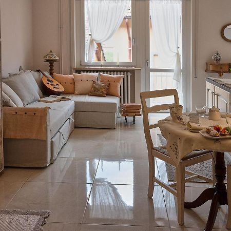 Ave Home Луино Екстериор снимка