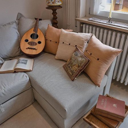 Ave Home Луино Екстериор снимка