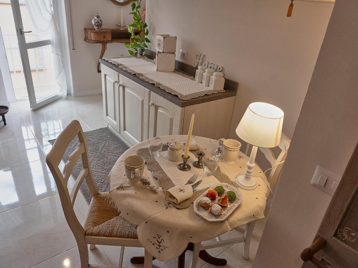 Ave Home Луино Екстериор снимка